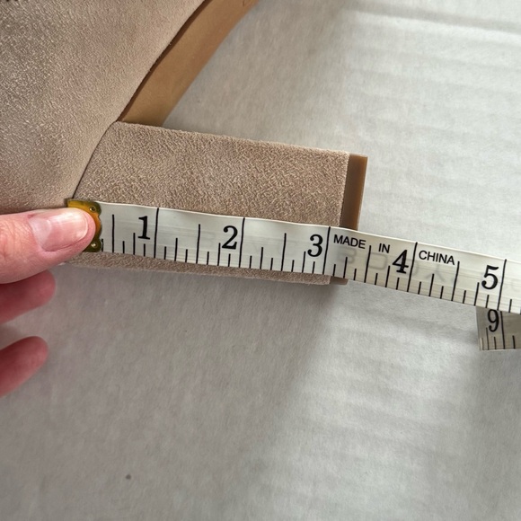 Vince Camuto VP Isanna Boots - Picture 10 of 15